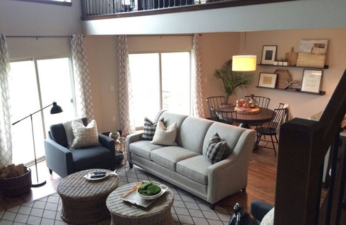 Spirit Lake House | Luxurious Lakehouse Living at Bridges Bay! Sleeps up to 10 people!