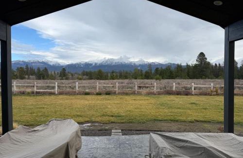 McCall House | Luxurious McCall Home with Hot Tub and Pool Table