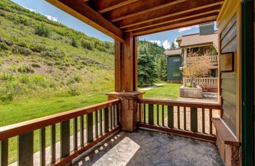 Deer Valley House | Luxurious peaceful Deer Valley Condominium - great location