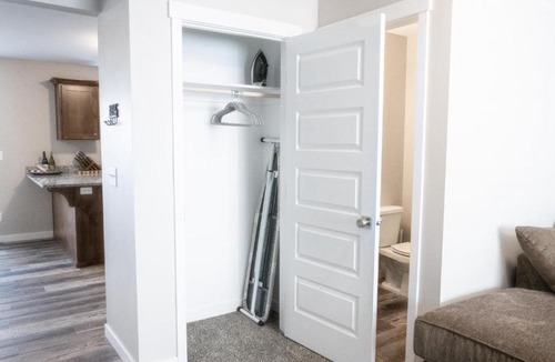 Idaho Falls Apartment | Luxurious Townhome Suites Near Airport #4