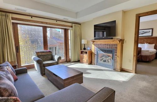 Crested Butte House | Luxury 1 Bedroom Resort Condo