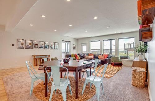 Cherimoya Hill House | Luxury Bear Lake Getaway w/Sports Court & Hot Tub