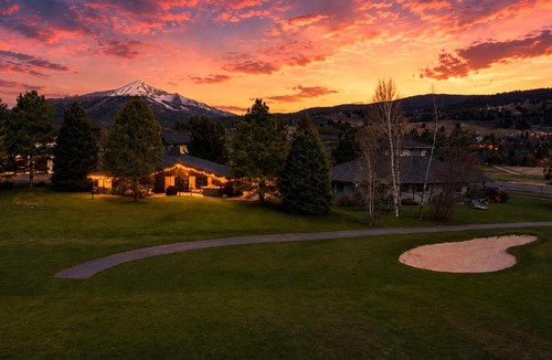 Big Sky Meadow Village House | Luxury Big Sky Golf Course Retreat with Hot Tub