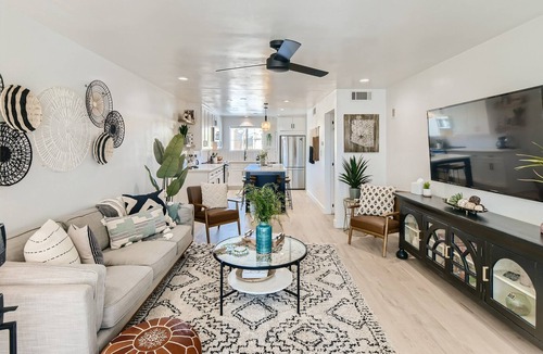 Southwest Village Condo | Luxury Condo in Old Town Scottsdale