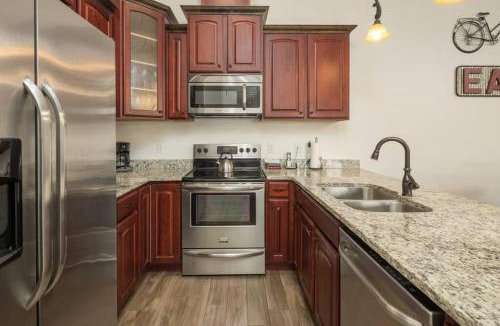 Moab Apartment | Luxury Downtown Rental - La Dolce Vita Villa #4