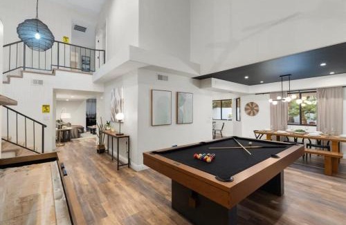 Paradise Valley Village House | Luxury Estate Heated Pool Mini Putt Basketball