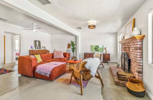 Twentynine Palms House | Luxury Glamping Vacation Rental for Four for Stargazing near Joshua Tree National Park, California