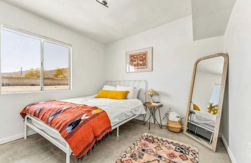 Twentynine Palms House | Luxury Glamping Vacation Rental for Four for Stargazing near Joshua Tree National Park, California