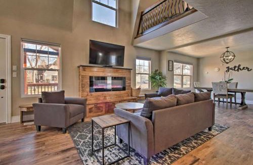 Great Falls House | Luxury Great Falls Retreat | Hot Tub | W & R