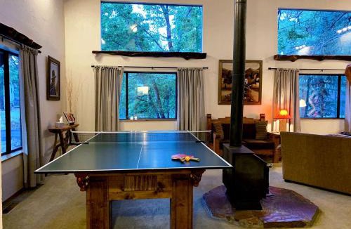 Kachina Village House | Luxury Hilltop Cabin Rental with Hot Tub Overlooking Forest in Flagstaff, Arizona
