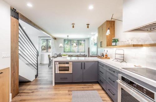 Vail House | Luxury Home with Vail Mountain View