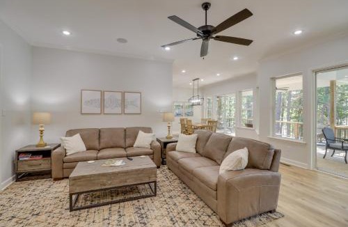 Edgemont House | Luxury Lakefront Retreat w/Deck & Patio!