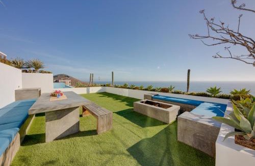 El Pescadero Villa | Luxury Ocean-View Villa w/Pool By Cerritos Beach