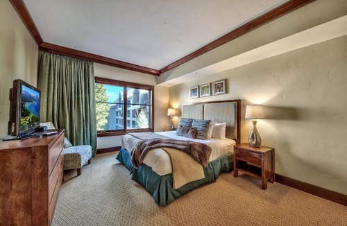 Truckee Apartment | Luxury Residence with Ritz Amenities at Constellation condo