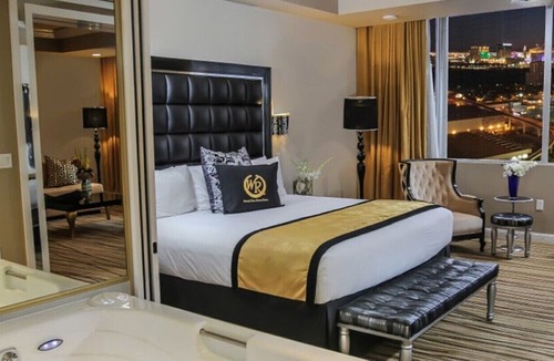 Las Vegas House | Luxury Resort & Casino