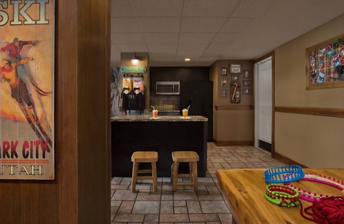 North Park City Apartment | LUXURY Ski-In/Ski-Out Mountainside Resort. Studio Suite+ Amenities