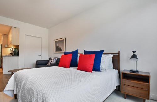 Park City House | Luxury Studio, Minutes to Gondola, Ski Deer Valley, Hot Tubs, Resort Amenities