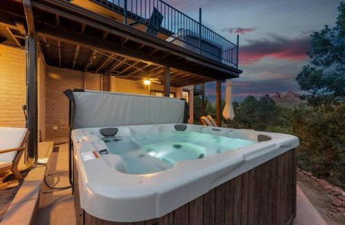 Uptown Sedona House | Luxury Uptown home with Views and Hot Tub