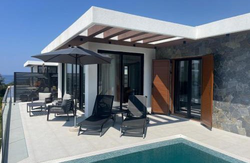 Bar Villa | Luxury Villa Lorcrimar