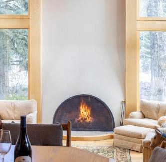 Warm Springs House | Luxury Warm Springs Creekfront Home