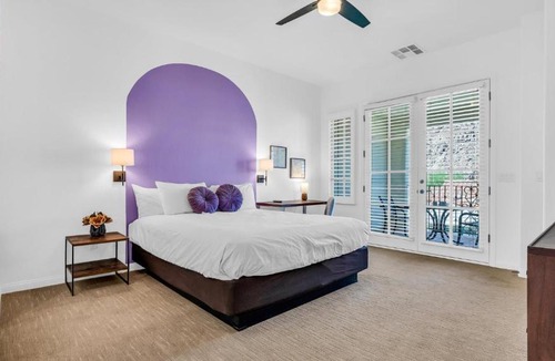 La Quinta Apartment | LV009 Private Upstairs Studio w Mountain Views