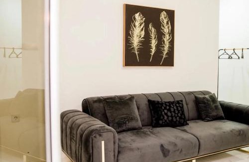 Gjerana Apartment | M H Luxury Residences