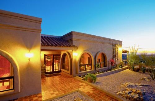 Tucson House | Magical, Private, High-End, Mountain-Top Estate
