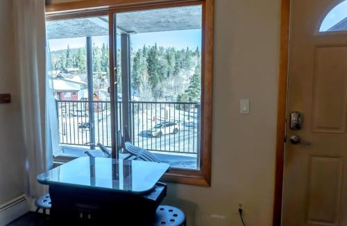 Historic District House | Main St 2BR Next to Ski Access