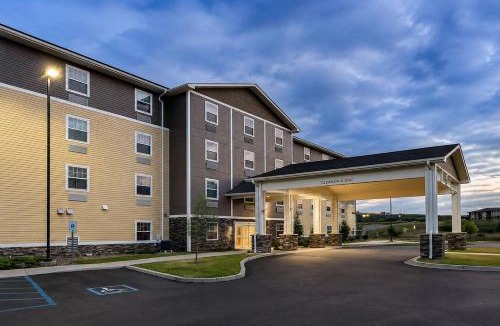 Watford City Hotel | MainStay Suites Watford City - Event Center