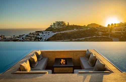 Pedregal Villa | Maison de Cortes by Cabo Villas