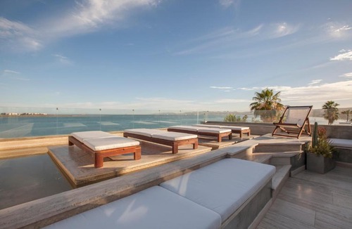 La Paz Hotel | Malecón 1680