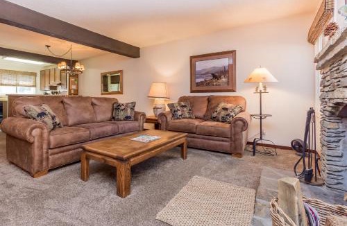 Mammoth Lakes House | Mammoth Creek Unit 15
