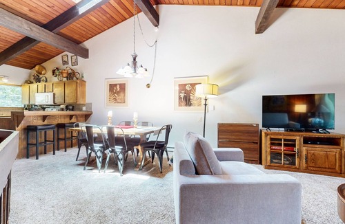 Mammoth Lakes Condo | Mammoth Estates 227 Mountain rustic with Wood Burning Fireplace, Amazing location by RedAwning
