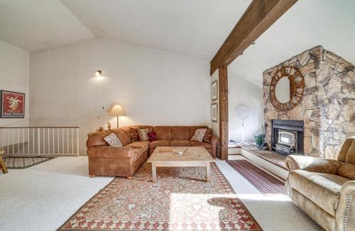 Mammoth Lakes House | Mammoth Lakes Condo: Walk to Village & Gondola!