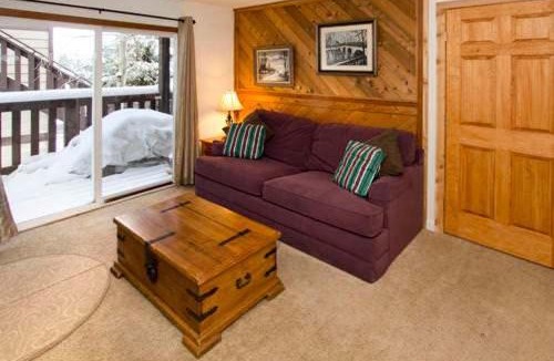 Mammoth Lakes House | Mammoth View Villas - Shop Hike or Golf