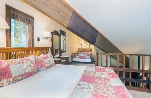 Telluride Hotel | Manitou Lodge 7 by Alpine Lodging Telluride