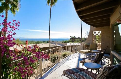 Mission Hills Townhomes House | Manzanita Casita