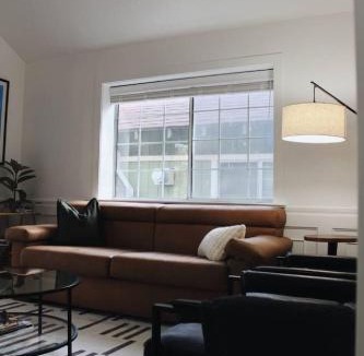 Sugarloaf House | Maple Reserve