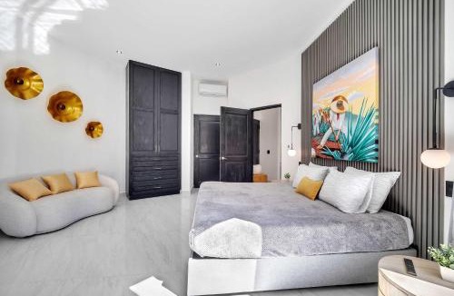 Cabo Bello Villa | Marbella Lane Coastal Elegance Villa with Pool