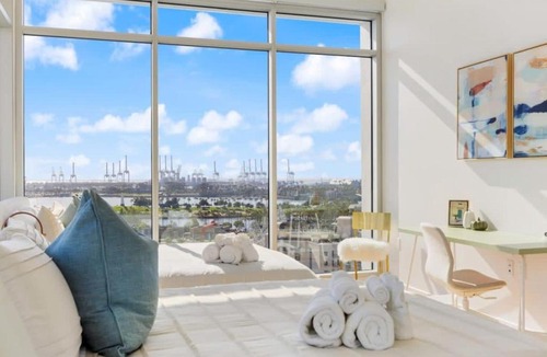 Waterfront Apartment | @ Marbella Lane - Grand 2BR w/Beach & Ocean Views