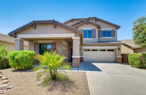 Maricopa House | Maricopa Family Oasis: Game Room & Patio!
