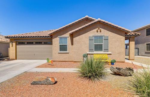 Maricopa House | Maricopa Home with Heated Pool and Hot Tub!