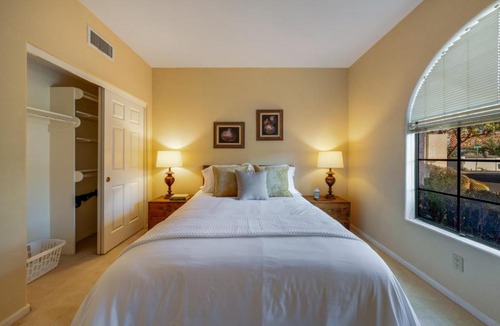 Tucson House | MARQUISE DR (Mary Ann)