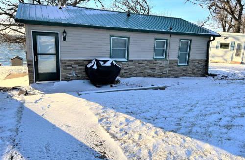 Spirit Lake Villa | Martha Yarns Beach Cabin on Big Spirit