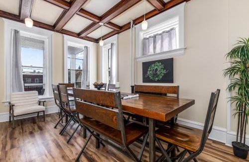 Dubuque Apartment | Masterpiece on Main 1