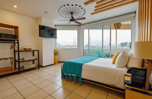 Marina House | Mayan Monkey Los Cabos - Social Hostel