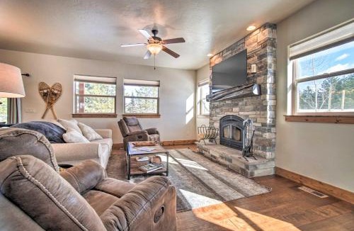 McCall House | McCall Home + Hot Tub ~ 2 Mi to Payette Lake