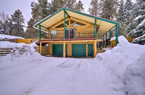 McCall House | McCall Retreat w/Hot Tub - 1/2 Mi to Downtown!