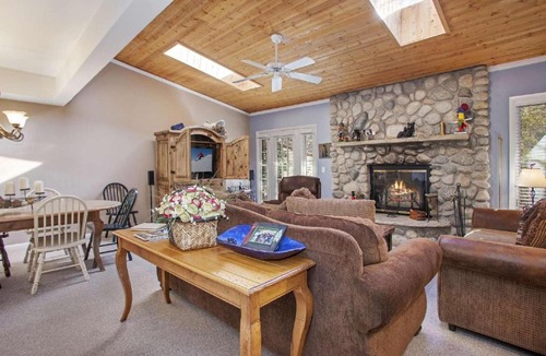 Intermountain Apartment | Meadow Creek Townhome F4