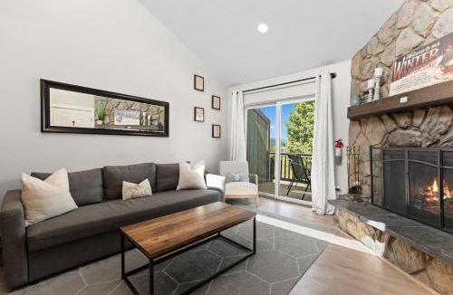 Fraser House | Meadow Ridge Court 18 Unit 11
